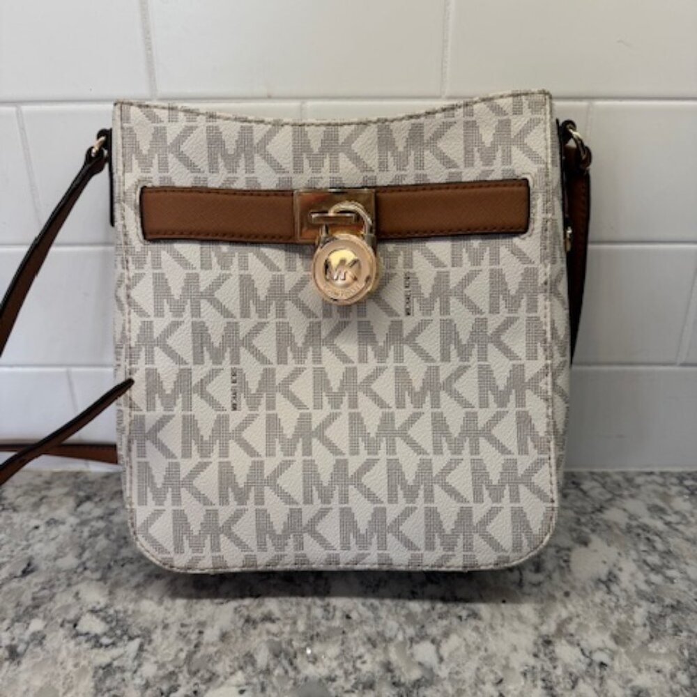 Michael Kors Crossbody Bag